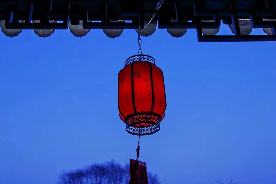 南北特祝全市人民中秋闔家幸福，團圓美滿(mǎn)！